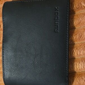 RUNBOX Wallet For Men. Slim Bifold RFID Blocking Minimalist Front Pocket Design